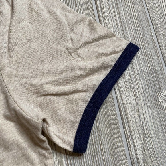 NHL Columbus Blue Jackets Logo Ringer Tee Men’s L Heather Beige Distressed New - Picture 3 of 10